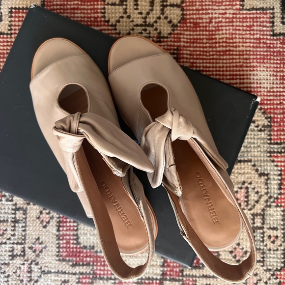 Bernardo Luna Sandal Bootie - Picture 4 of 10